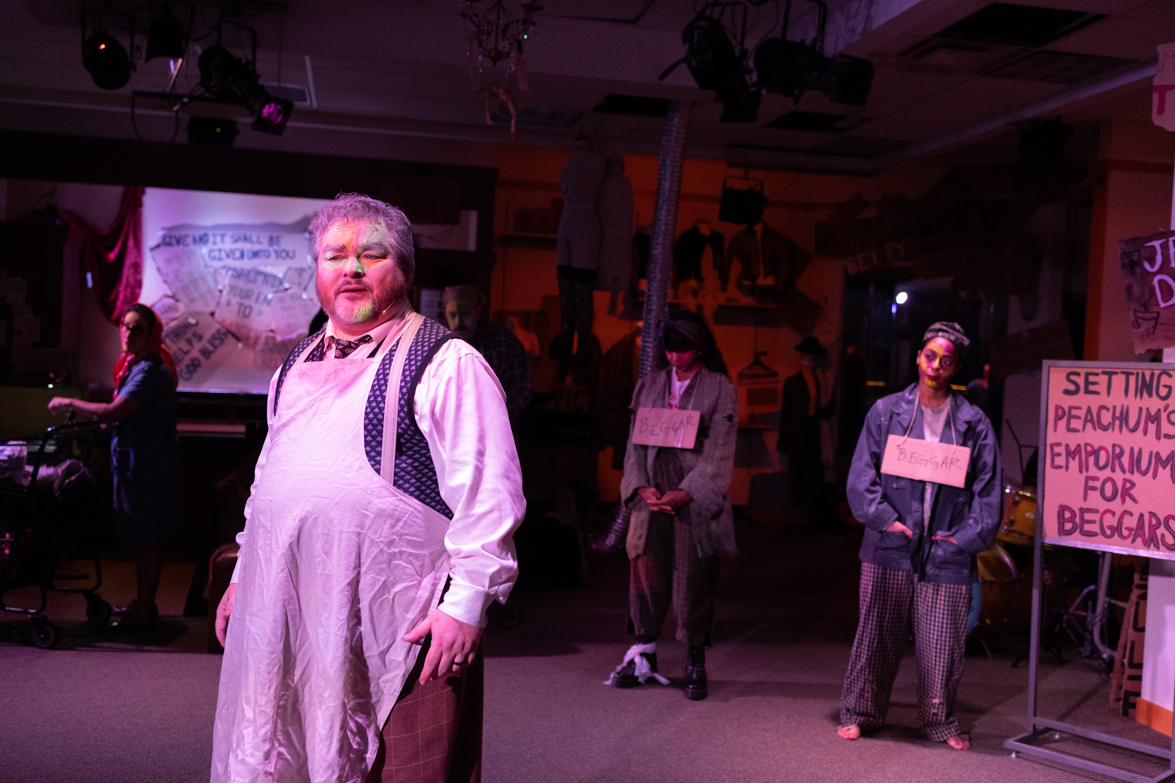 Threepenny Opera production photo